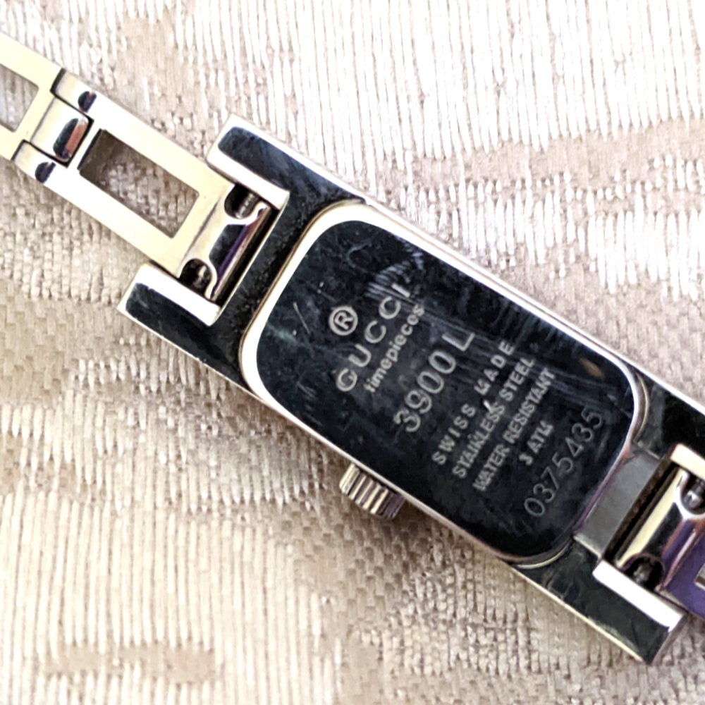 AUTHENTIC GUCCI SWISS MADE LADIES QUARTZ TIMEPIECE MODEL 3900L - Picture 7 of 7